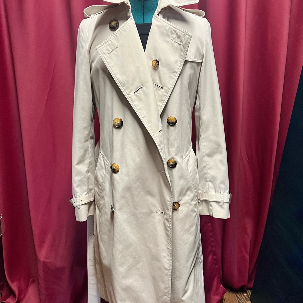 Burberry London trench coat Mac Nova beige US 6, UK/EU like new